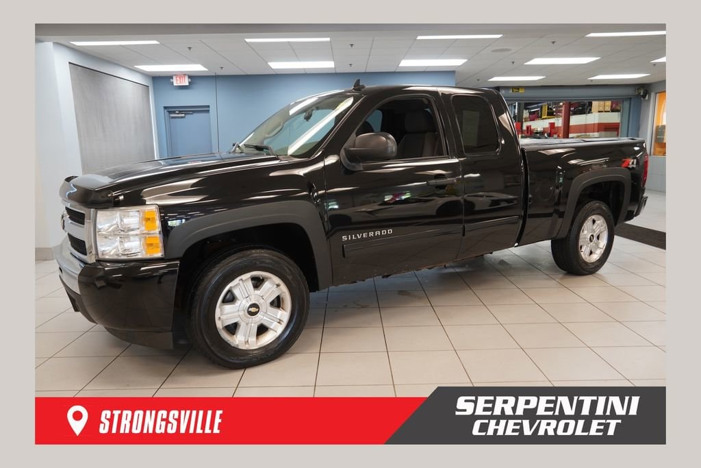 2009 Chevrolet Silverado 1500 LT1 4X4 Extended Cab SWB's photo