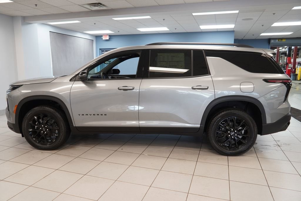 New 2026 Chevrolet Traverse LT SUV