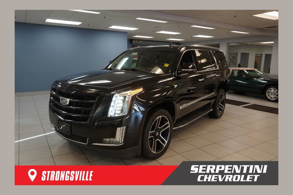 2019 Cadillac Escalade AWD Luxury's photo