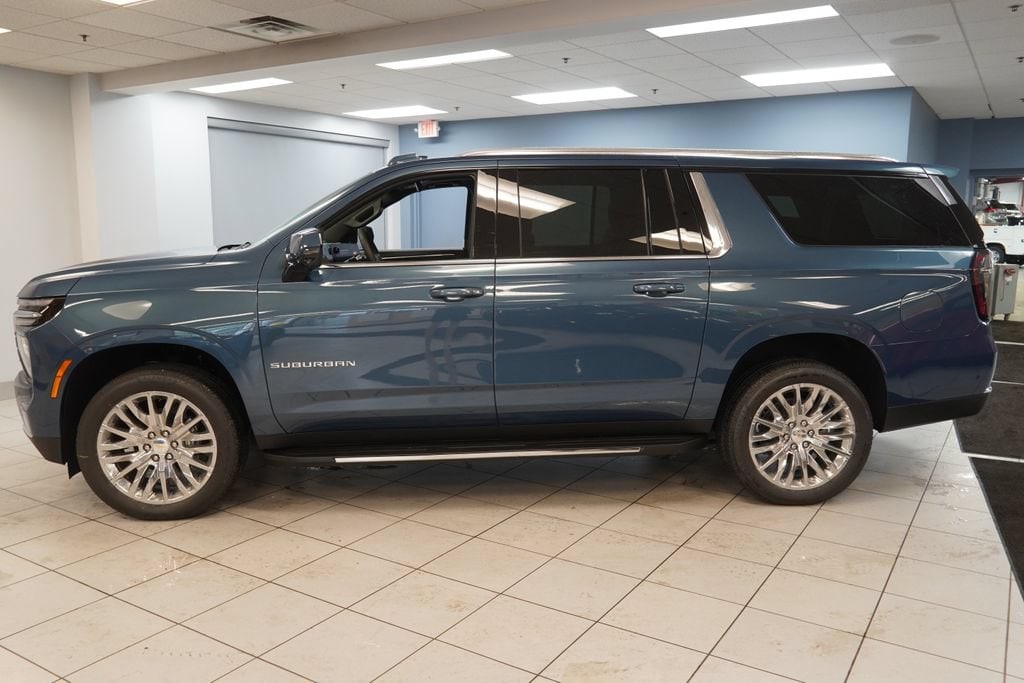 New 2026 Chevrolet Suburban LT SUV