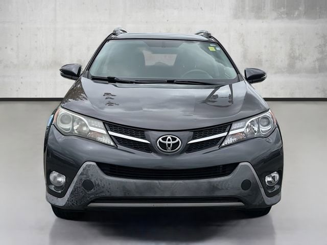 Used 2015 Toyota RAV4 XLE with VIN 2T3RFREV5FW262888 for sale in Willoughby Hills, OH