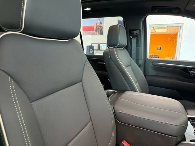 2026 Chevrolet Tahoe Premier - Photo 29