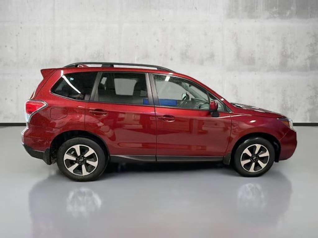 Used 2018 Subaru Forester Premium SUV