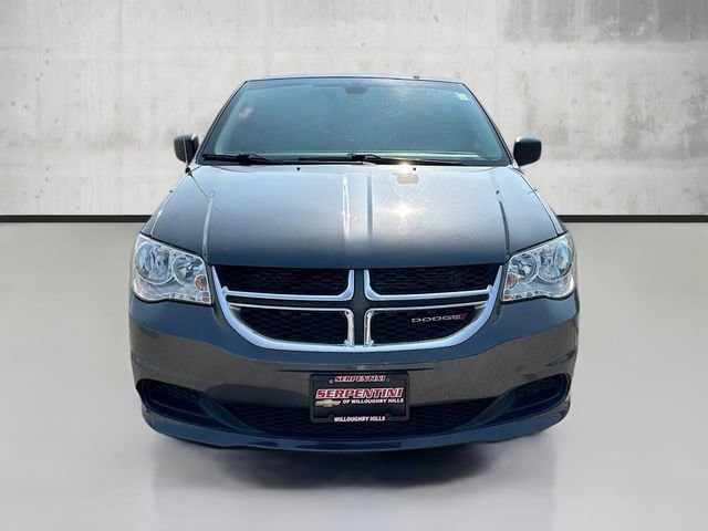 Used 2019 Dodge Grand Caravan SE with VIN 2C4RDGBG1KR797091 for sale in Willoughby Hills, OH