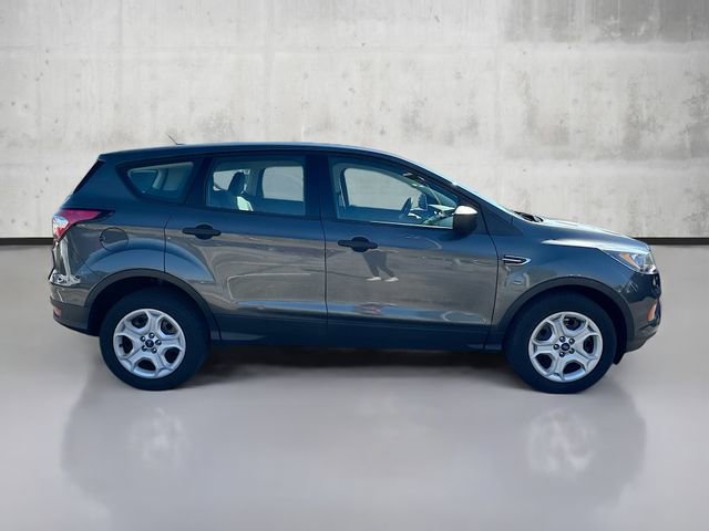 2018 Ford Escape S photo 4
