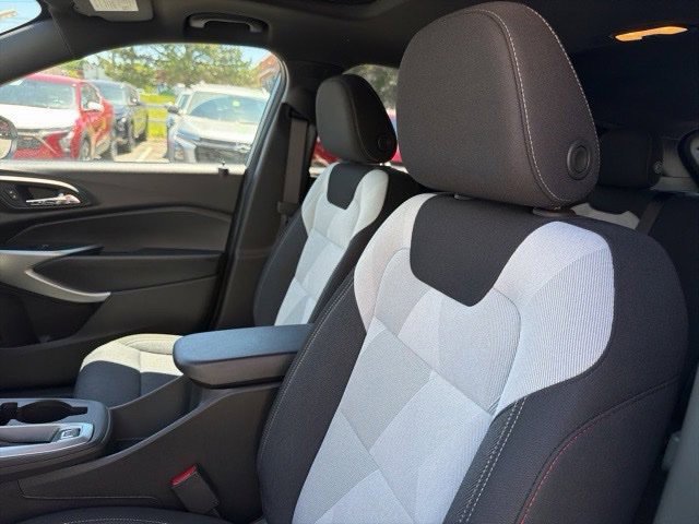 2026 Chevrolet Trax RS - Photo 13