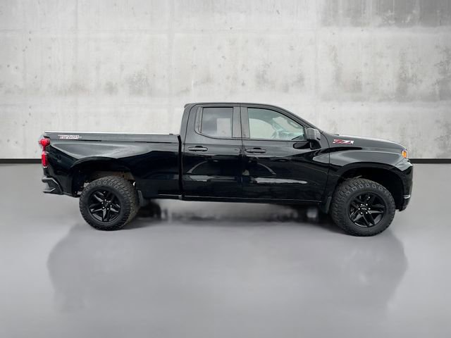 2019 Chevrolet Silverado 1500 Custom Trail Boss photo 3