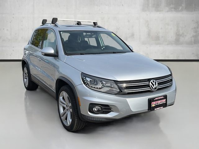 2013 Volkswagen Tiguan S photo 3