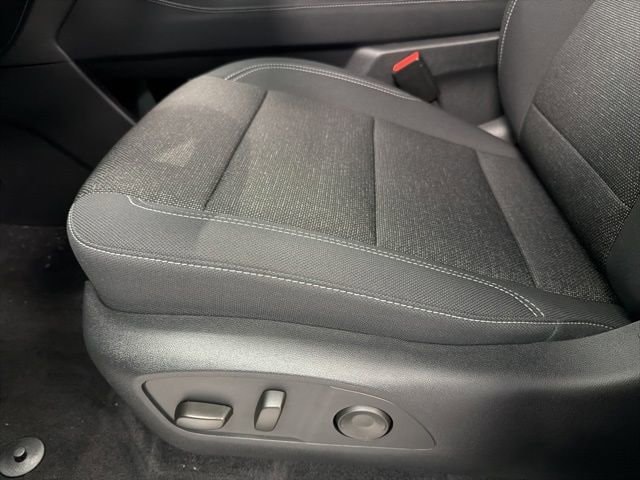 2026 Chevrolet Traverse LT - Photo 13
