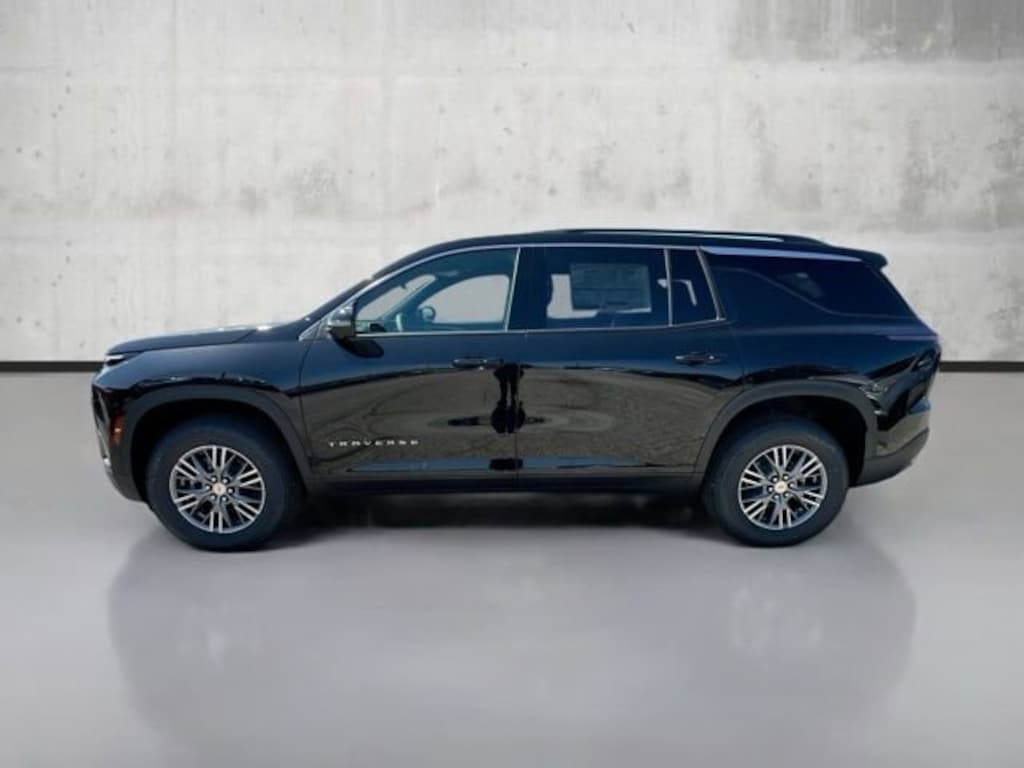 New 2026 Chevrolet Traverse LT SUV