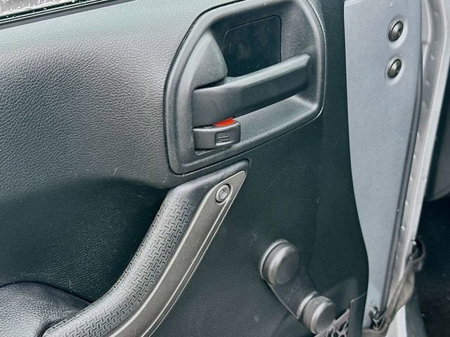 2018 Jeep Wrangler JK Unlimited Sport - Photo 18
