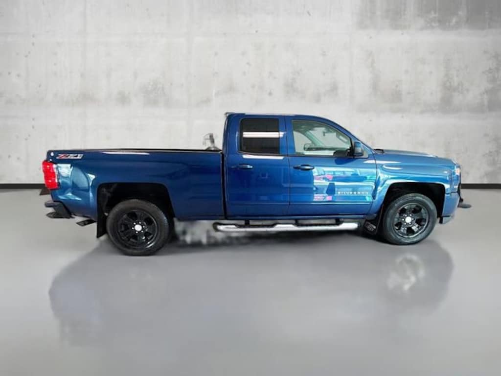 Used 2017 Chevrolet Silverado 1500 LT Truck Double Cab