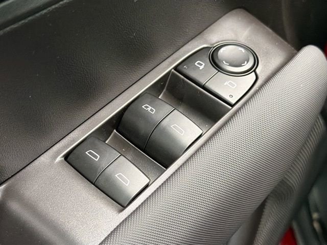 2026 Chevrolet Colorado Z71 - Photo 23