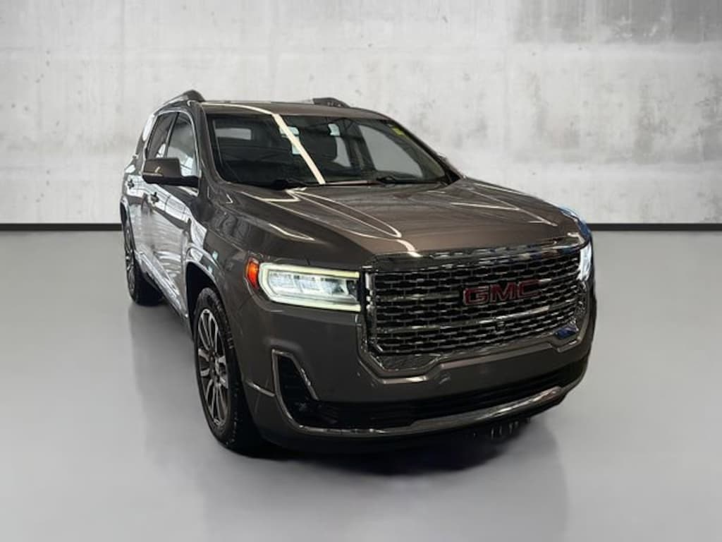 Used 2022 GMC Acadia Denali SUV