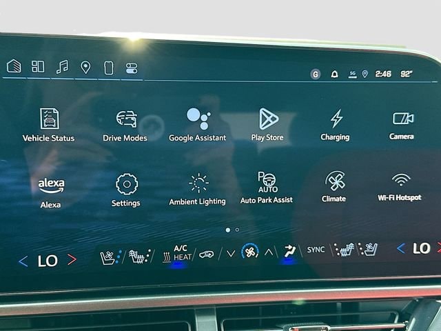 2025 Chevrolet Equinox EV RS - Photo 17