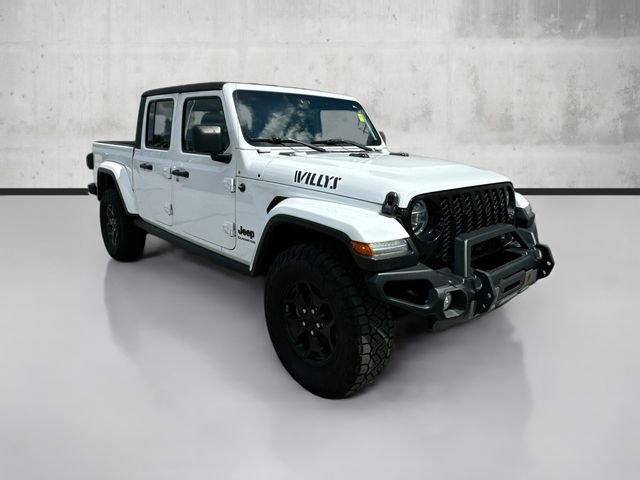 2021 Jeep Gladiator Willys photo 2
