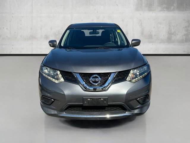 2016 Nissan Rogue S photo 2