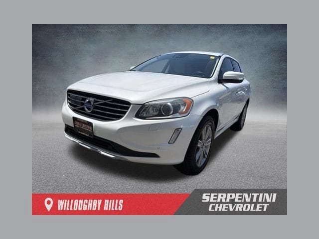 2016 Volvo XC60 T6 Drive-E AWD Auto Platinum's photo