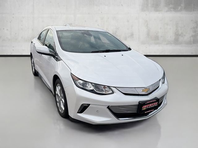 2017 Chevrolet Volt Premier photo 3