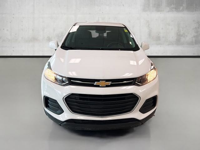 Certified 2021 Chevrolet Trax LS with VIN KL7CJKSB8MB302678 for sale in Willoughby Hills, OH