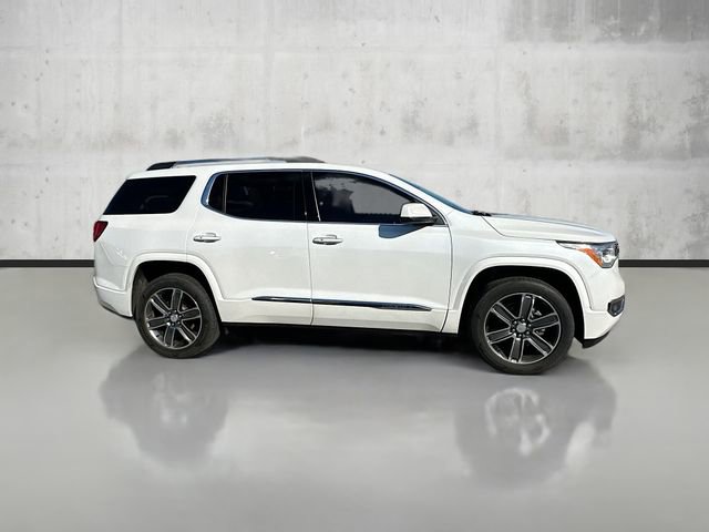 2019 Gmc Acadia Denali photo 4