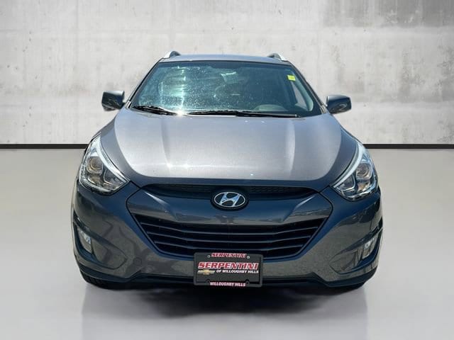 Used 2015 Hyundai Tucson SE with VIN KM8JU3AG8FU978412 for sale in Willoughby Hills, OH