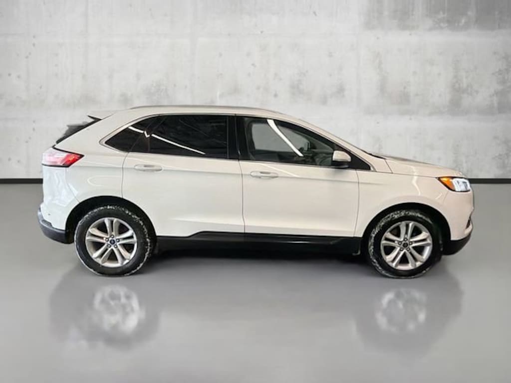 Used 2020 Ford Edge SEL SUV