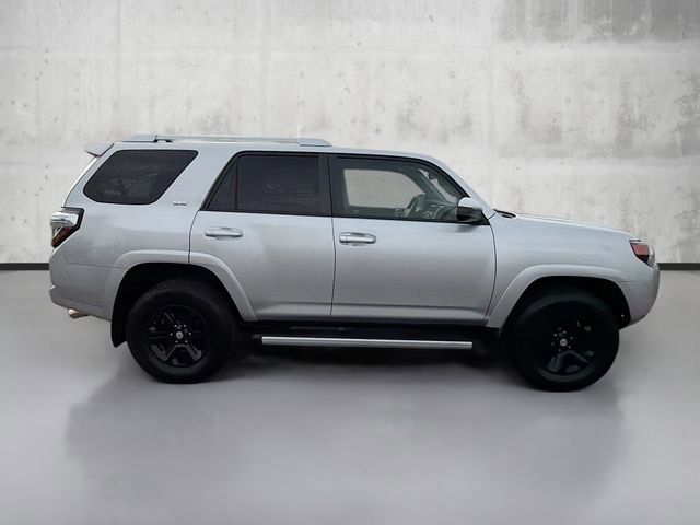 2014 Toyota 4Runner SR5 4WD photo 4