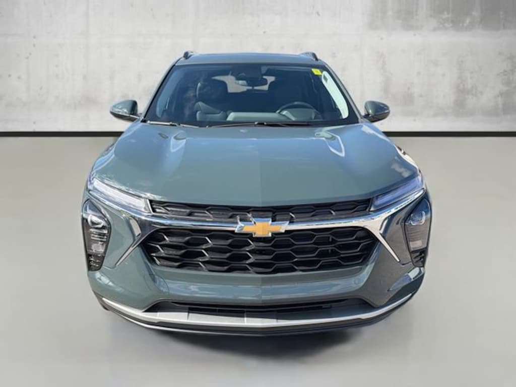 New 2026 Chevrolet Trax LT SUV
