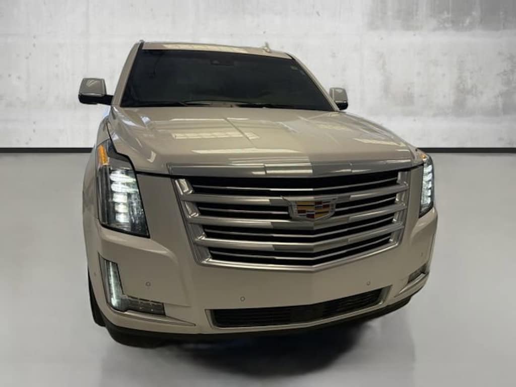 Used 2018 CADILLAC Escalade ESV Platinum SUV