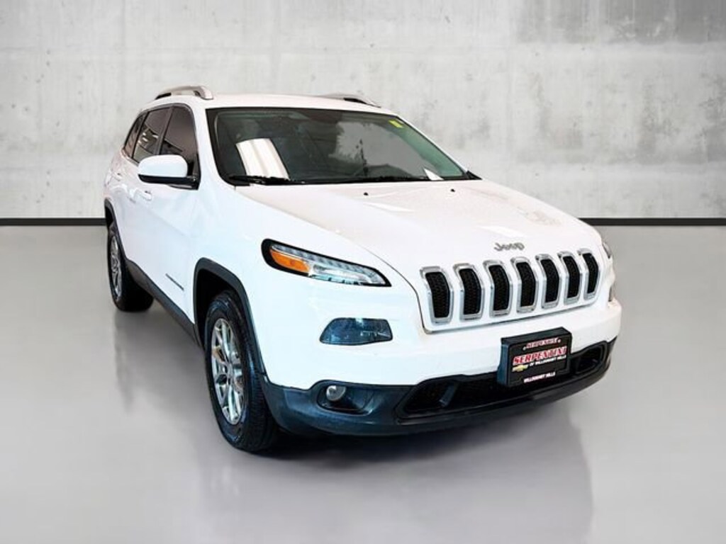 Used 2018 Jeep Cherokee Latitude Plus SUV