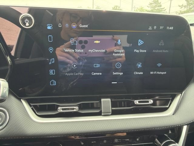 2027 Chevrolet Equinox LT - Photo 17