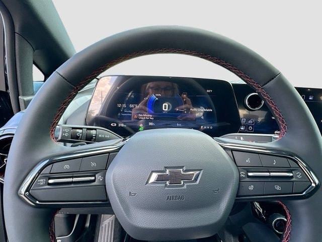 2025 Chevrolet Equinox EV RS - Photo 24