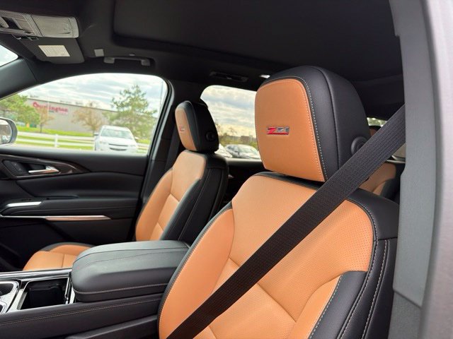 2027 Chevrolet Traverse Z71 - Photo 13