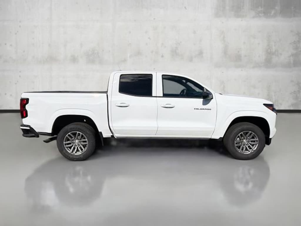 New 2025 Chevrolet Colorado WT/LT Truck