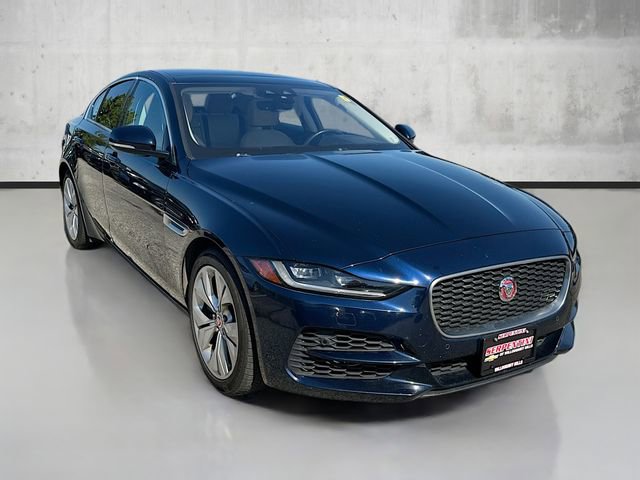 2020 Jaguar XE S photo 3