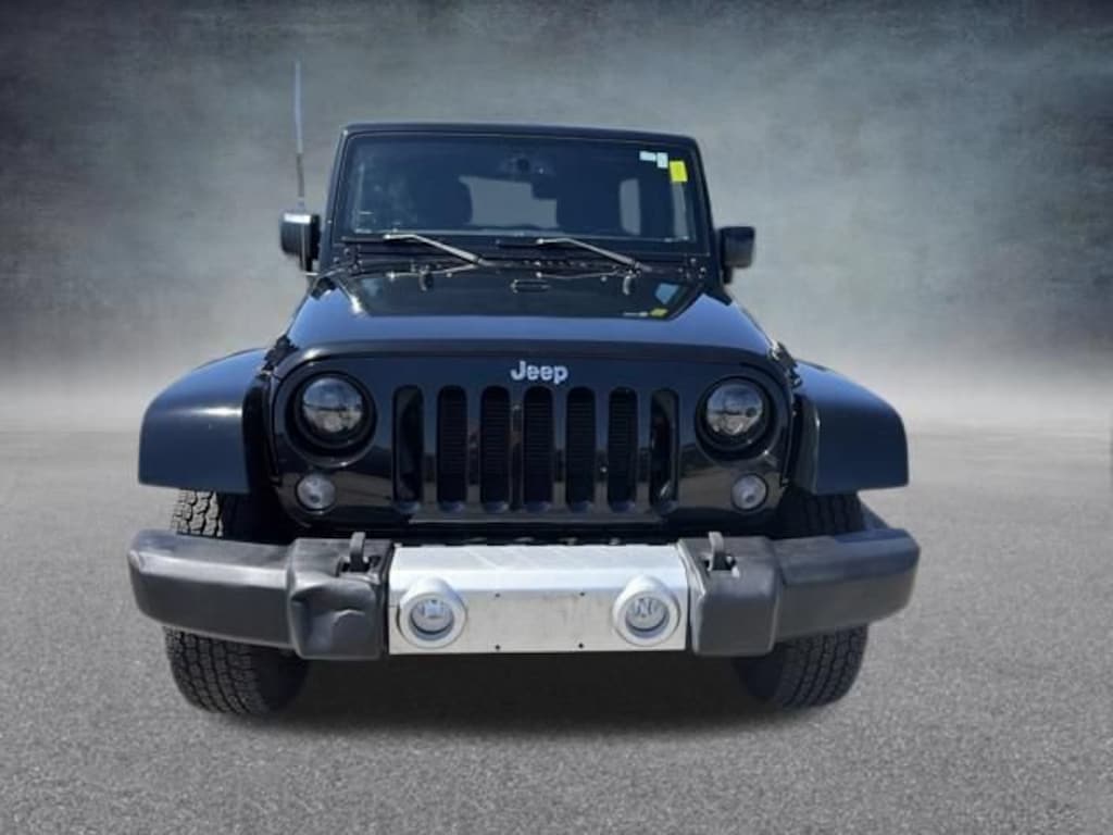 Used 2015 Jeep Wrangler Unlimited Sahara SUV