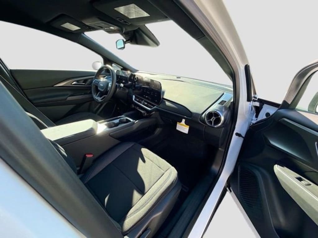 New 2026 Chevrolet Equinox EV LT SUV