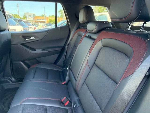 2027 Chevrolet Equinox RS - Photo 20