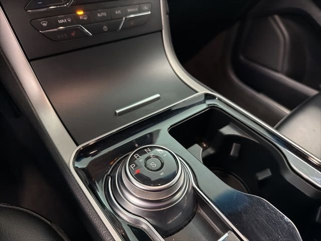 2020 Ford Edge ST-Line - Photo 25