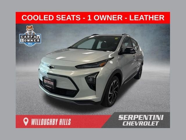 2022 Chevrolet Bolt EUV Premier's photo