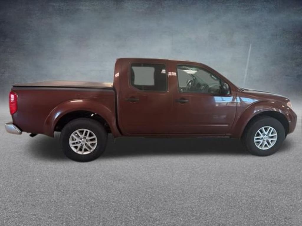 Used 2016 Nissan Frontier SV Truck Crew Cab