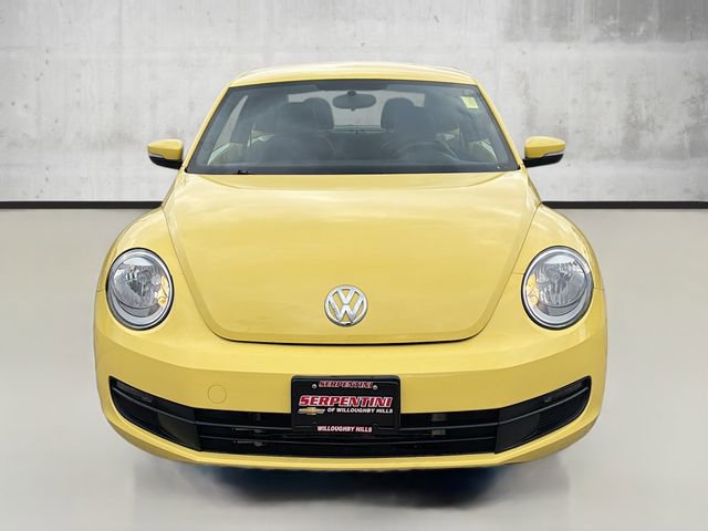 Used 2015 Volkswagen Beetle 1.8 with VIN 3VWJ17AT5FM637844 for sale in Willoughby Hills, OH