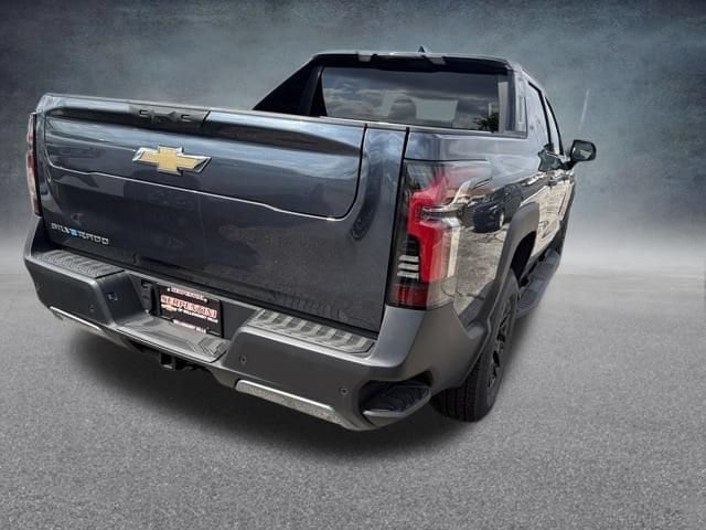 2026 Chevrolet Silverado EV LT - Photo 7