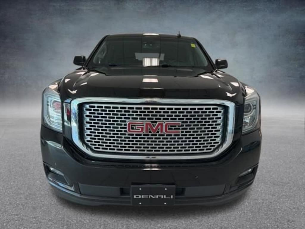 Used 2017 GMC Yukon Denali SUV