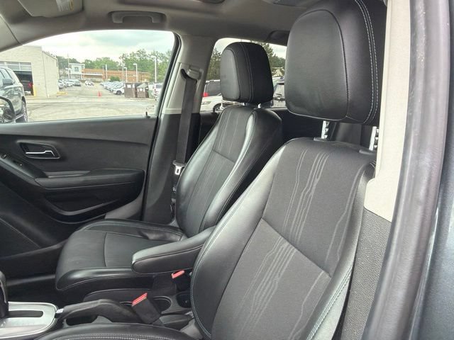 Photo 16