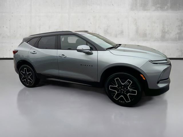 2026 Chevrolet Blazer RS photo 4