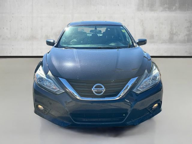 2017 Nissan Altima 2.5 SV photo 2