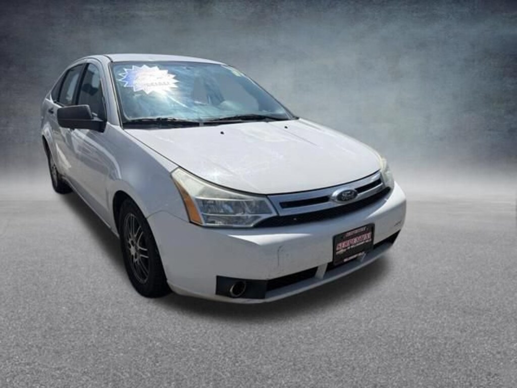Used 2010 Ford Focus SE Sedan