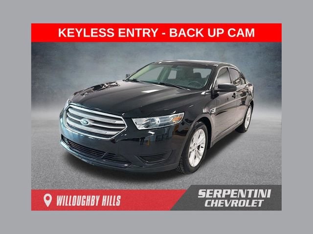 2016 Ford Taurus SE FWD's photo
